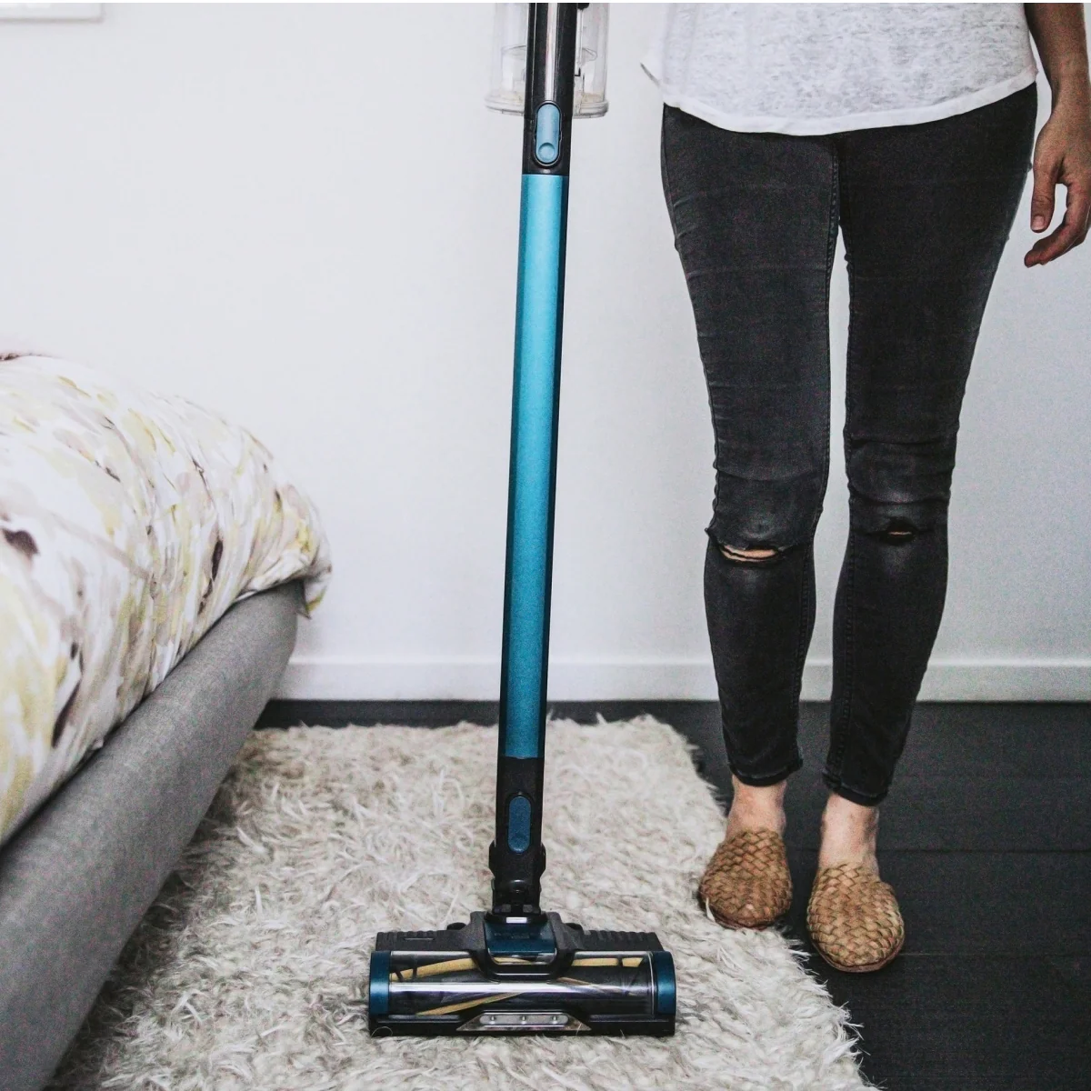 Shark Cordless Vacuum with Self Cleaning Brushroll - Image 4