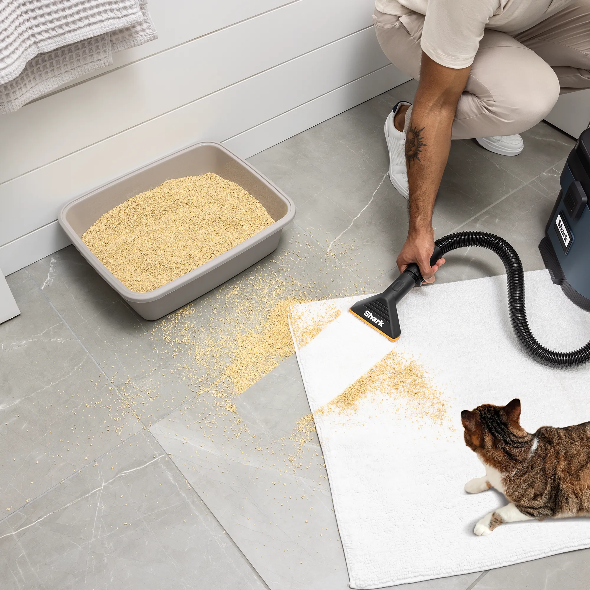 Shark MessMaster Wet/Dry Vacuum - Image 6