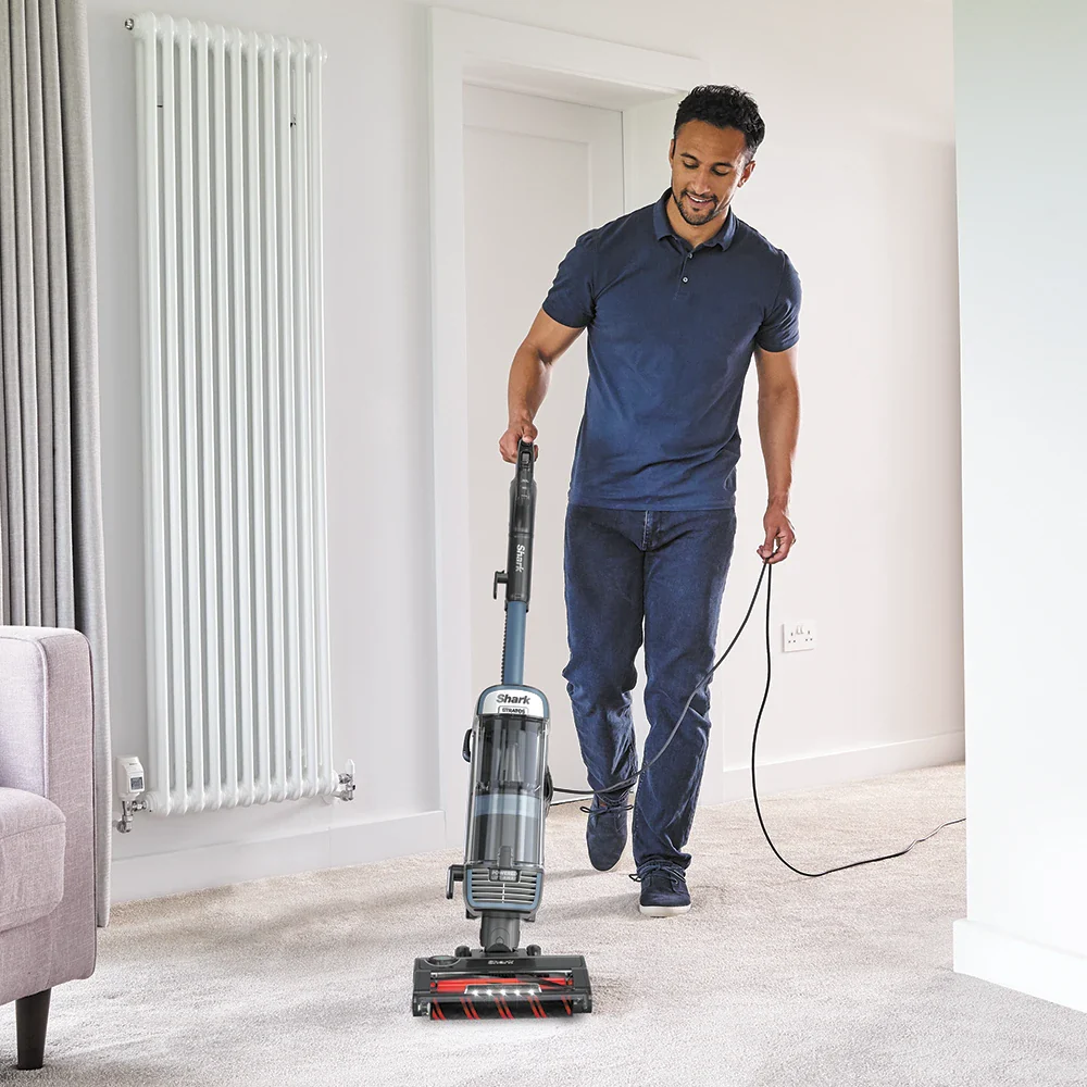 Shark Stratos XL Pet Pro Powered Lift-Away with Odour Neutraliser Technology - Image 6